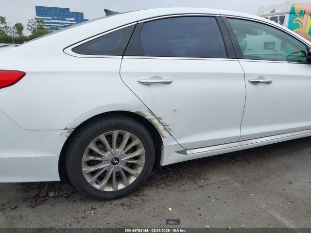 Hyundai Sonata Limited 2015 5NPE34AF2FH107022 Image 18