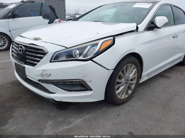 Hyundai Sonata Limited 2015 5NPE34AF2FH107022 Image 6