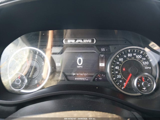 3C6UR5FL0RG177184 RAM 2500 Laramie 4x4 6&#039;4 Box