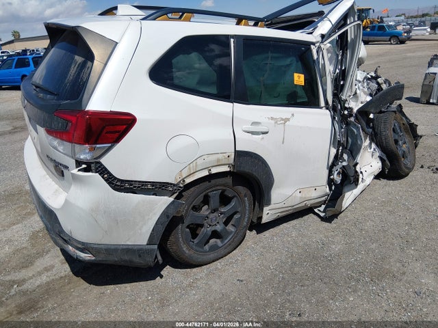 2023 SUBARU FORESTER JF2SKAMC2PH402211 Photo 3