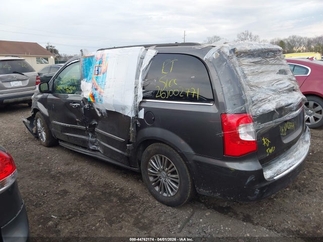44762174 :رقم المزاد ، 2C4RC1CGXFR539480 vin ، 2015 Chrysler Town & Country Touring-l مزاد بيع