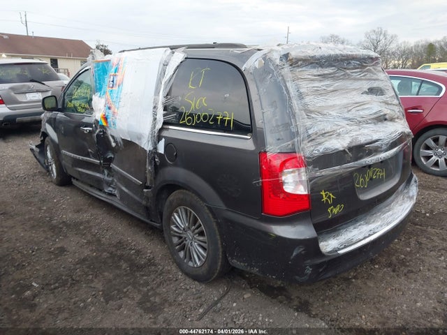 44762174 :رقم المزاد ، 2C4RC1CGXFR539480 vin ، 2015 Chrysler Town & Country Touring-l مزاد بيع