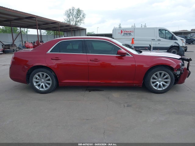 2014 Chrysler 300 მანქანა იყიდება აუქციონზე, vin: 2C3CCAAG5EH286702, აუქციონის ნომერი: 44762181