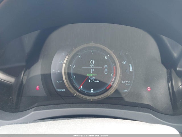 44762182 :رقم المزاد ، JTHCM1D21G5013127 vin ، 2016 Lexus Is 300 مزاد بيع