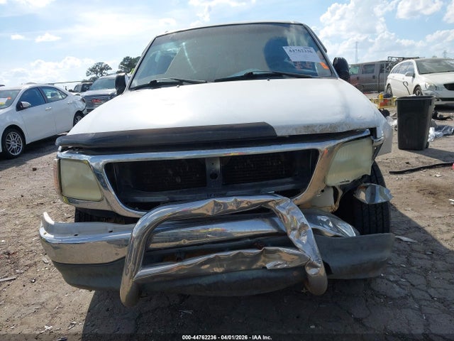 2003 Ford F-150 Lariat/xl/xlt მანქანა იყიდება აუქციონზე, vin: 1FTRX17W33NA12007, აუქციონის ნომერი: 44762236