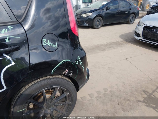 Продажа на аукционе авто 2015 Kia Soul +, vin: KNDJP3A50F7162934, номер лота: 44762248