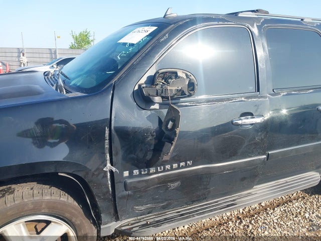 Продажа на аукционе авто 2008 Chevrolet Suburban 1500 Ltz, vin: 1GNFK16328J200127, номер лота: 44762258