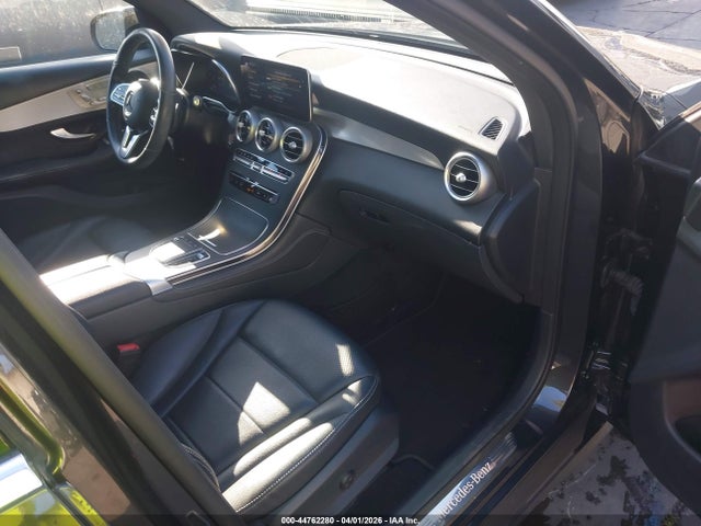 2020 MERCEDES-BENZ GLC 300 WDC0G8DBXLF692799 Photo 4