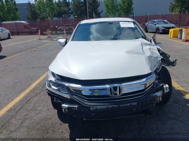 1HGCR2E1XHA127801 Honda Accord Sport Se