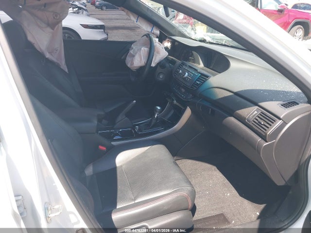 1HGCR2E1XHA127801 Honda Accord Sport Se