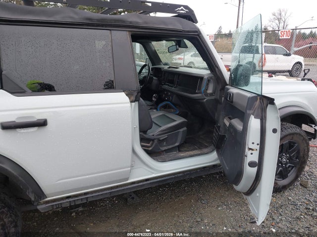 2022 FORD BRONCO 1FMDE5BHXNLB00403 Photo 4