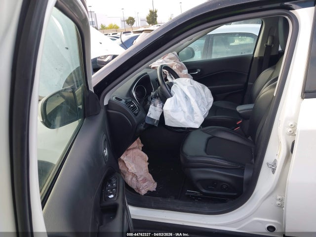 Продажа на аукционе авто 2019 Jeep Compass Altitude Fwd, vin: 3C4NJCBB4KT652354, номер лота: 44762327