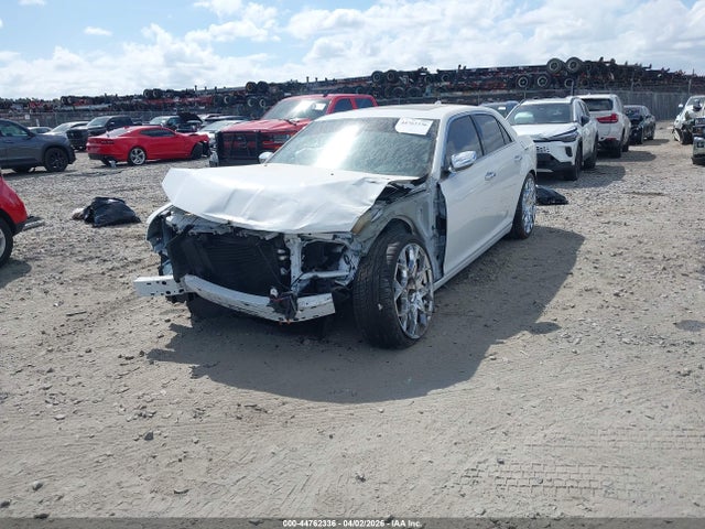 Продажа на аукционе авто 2020 Chrysler 300 Touring L, vin: 2C3CCAAG7LH194732, номер лота: 44762336