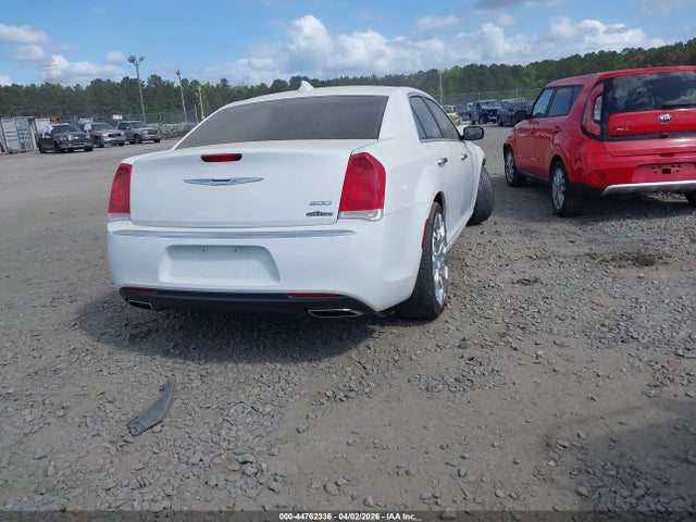44762336 :رقم المزاد ، 2C3CCAAG7LH194732 vin ، 2020 Chrysler 300 Touring L مزاد بيع