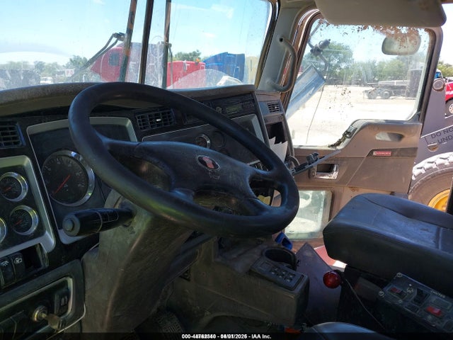 Aukcja sprzedaży 2008 Kenworth Construction T800, vin: 1NKDL00X48J233048, numer aukcji: 44762340