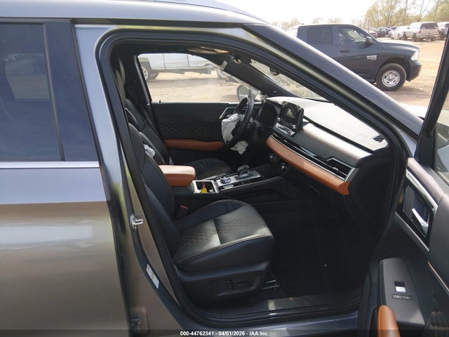 Продажа на аукционе авто 2022 Mitsubishi Outlander Sel 2.5 2wd/sel Special Edition 2wd, vin: JA4J3VA86NZ090443, номер лота: 44762341