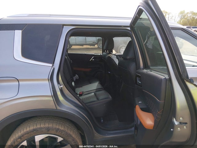 Продажа на аукционе авто 2022 Mitsubishi Outlander Sel 2.5 2wd/sel Special Edition 2wd, vin: JA4J3VA86NZ090443, номер лота: 44762341