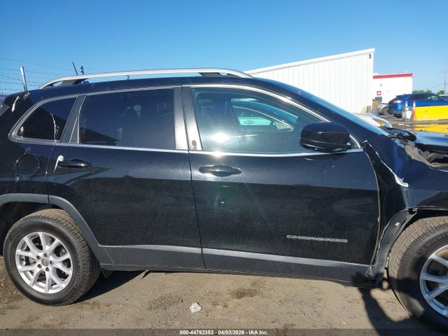 Продажа на аукционе авто 2018 Jeep Cherokee Latitude Plus Fwd, vin: 1C4PJLLB8JD504445, номер лота: 44762353