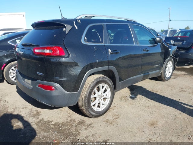Продажа на аукционе авто 2018 Jeep Cherokee Latitude Plus Fwd, vin: 1C4PJLLB8JD504445, номер лота: 44762353