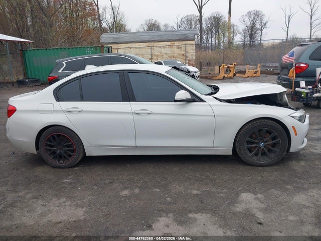 Aukcja sprzedaży 2016 Bmw 320i, vin: WBA8E1G51GNU11929, numer aukcji: 44762360
