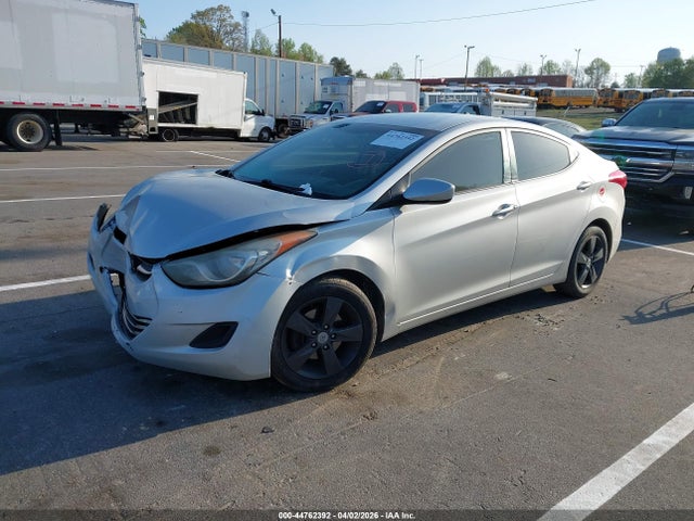 44762392 :رقم المزاد ، 5NPDH4AE7DH354182 vin ، 2013 Hyundai Elantra Gls مزاد بيع