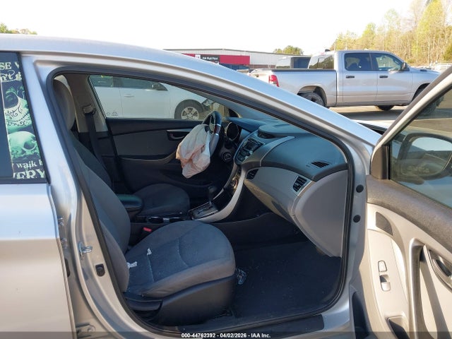 44762392 :رقم المزاد ، 5NPDH4AE7DH354182 vin ، 2013 Hyundai Elantra Gls مزاد بيع