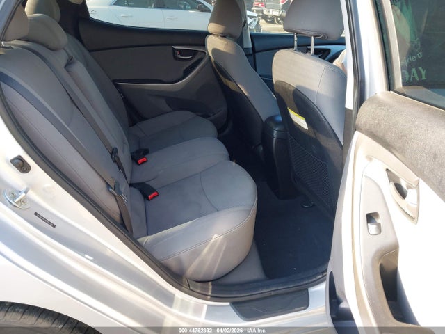 44762392 :رقم المزاد ، 5NPDH4AE7DH354182 vin ، 2013 Hyundai Elantra Gls مزاد بيع