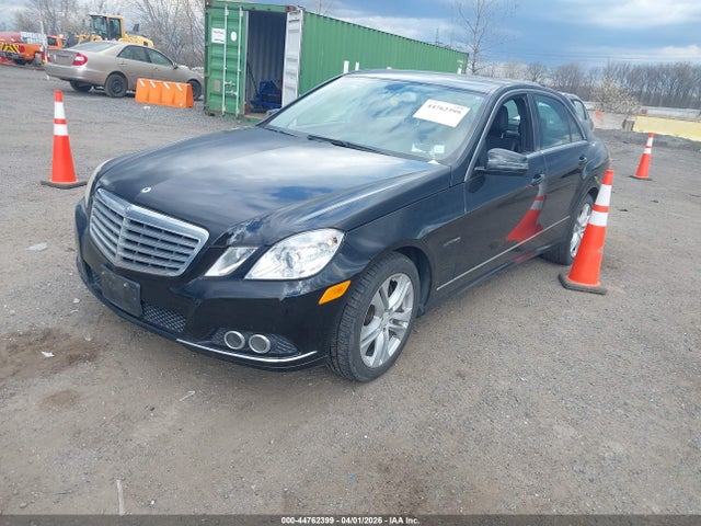 2011 MERCEDES-BENZ E 350 WDDHF5GB4BA340731 Photo 1