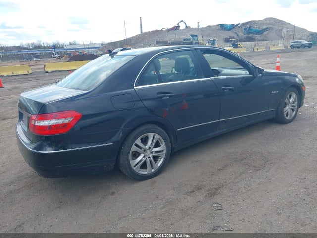 2011 MERCEDES-BENZ E 350 WDDHF5GB4BA340731 Photo 3