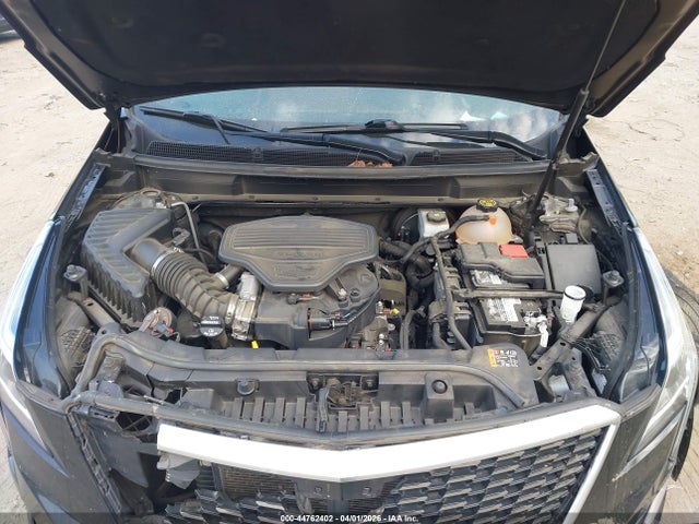 44762402 :رقم المزاد ، 1GYKNCRS3LZ193965 vin ، 2020 Cadillac Xt5 Fwd Premium Luxury مزاد بيع