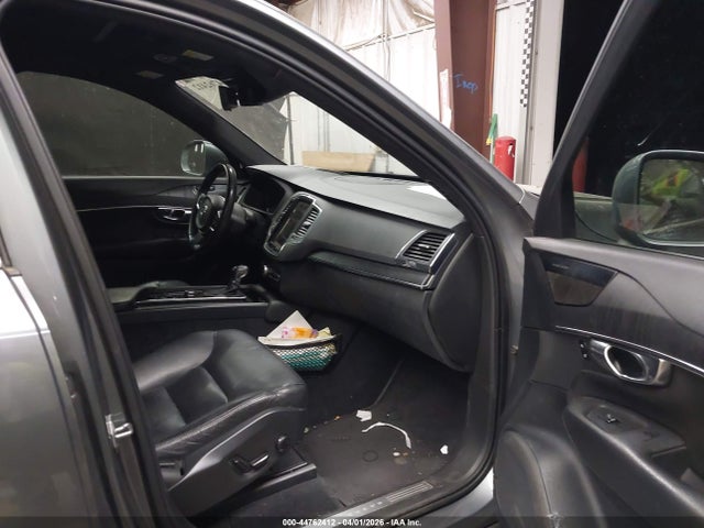 YV4A22PK3L1619043 Volvo Xc90 T6 Momentum 7 Passenger