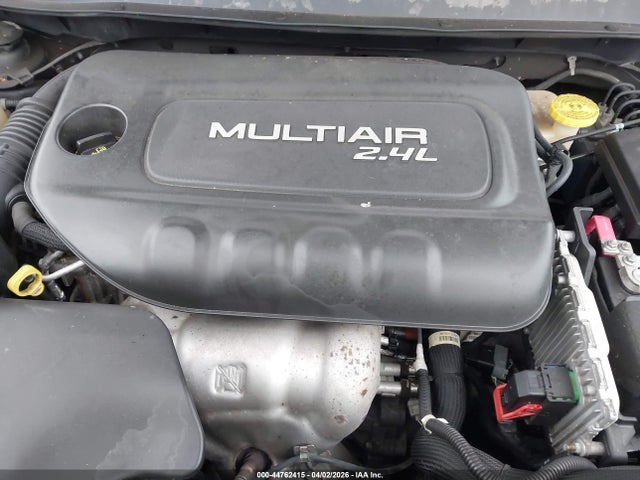 2015 Jeep Cherokee Latitude Altitude მანქანა იყიდება აუქციონზე, vin: 1C4PJLCB2FW770765, აუქციონის ნომერი: 44762415