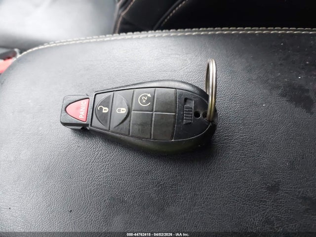 2015 Jeep Cherokee Latitude Altitude მანქანა იყიდება აუქციონზე, vin: 1C4PJLCB2FW770765, აუქციონის ნომერი: 44762415