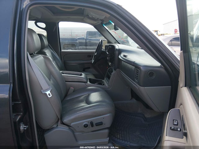 Продажа на аукционе авто 2005 Gmc Yukon Xl 1500 Slt, vin: 3GKEC16ZX5G238048, номер лота: 44762442