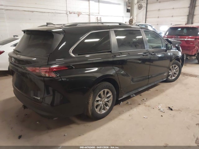 Auction sale of the 2021 Toyota Sienna Le, vin: 5TDKSKFC7MS038893, lot number: 44762458