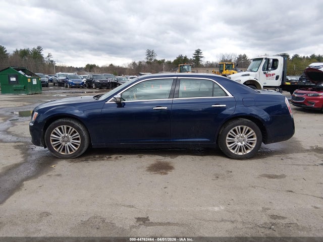 2014 Chrysler 300c Awd მანქანა იყიდება აუქციონზე, vin: 2C3CCAKG5EH190373, აუქციონის ნომერი: 44762464