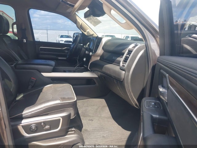 2021 Ram 1500 Laramie  4x2 5'7 Box მანქანა იყიდება აუქციონზე, vin: 1C6RREJT8MN711089, აუქციონის ნომერი: 44762470