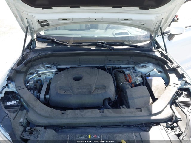 LYVBR0DK8KB243037 Volvo Xc60 Hybrid T8 Momentum