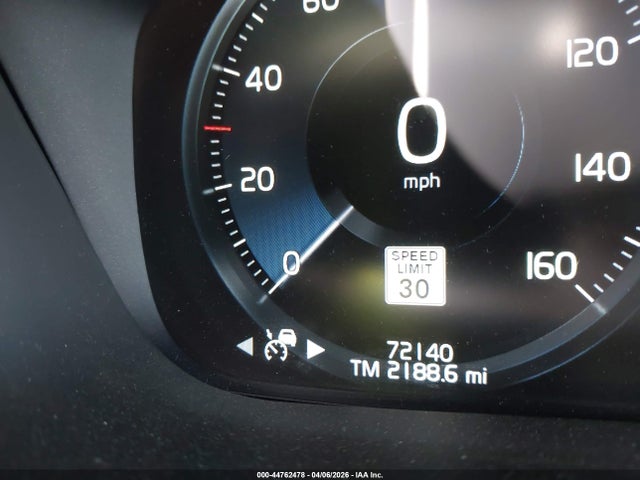 LYVBR0DK8KB243037 Volvo Xc60 Hybrid T8 Momentum
