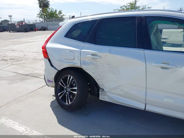 LYVBR0DK8KB243037 Volvo Xc60 Hybrid T8 Momentum