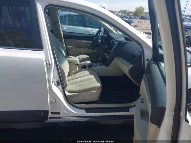 Aukcja sprzedaży 2013 Subaru Outback 2.5i Premium, vin: 4S4BRCCC8D3247840, numer aukcji: 44762498