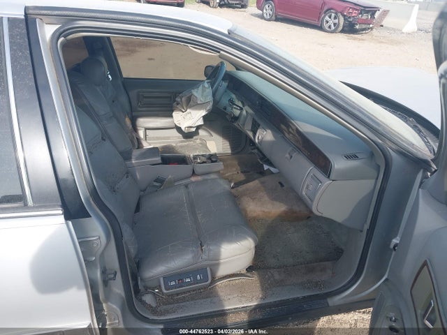 44762523 :رقم المزاد ، 1G4BT5370NR447108 vin ، 1992 Buick Roadmaster Limited مزاد بيع