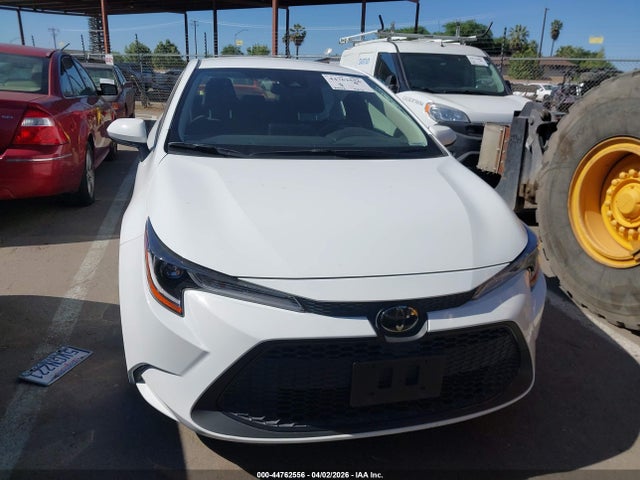 44762556 :رقم المزاد ، JTDEPMAE8N3007660 vin ، 2022 Toyota Corolla Le مزاد بيع