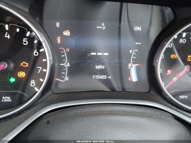 44762575 :رقم المزاد ، 3C4NJCBBXJT344197 vin ، 2018 Jeep Compass Latitude Fwd مزاد بيع