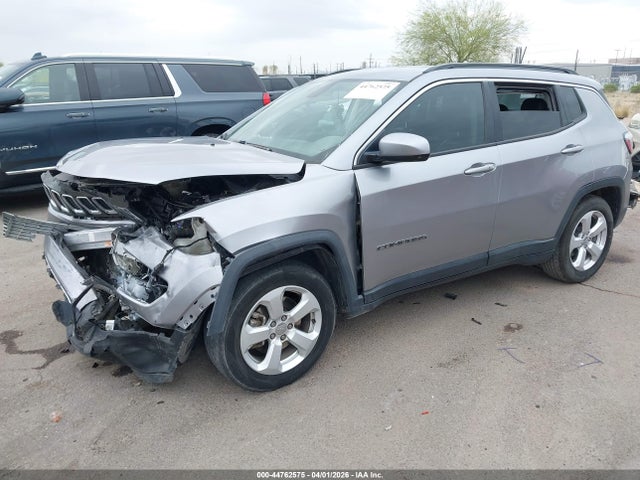 44762575 :رقم المزاد ، 3C4NJCBBXJT344197 vin ، 2018 Jeep Compass Latitude Fwd مزاد بيع