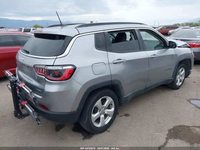 44762575 :رقم المزاد ، 3C4NJCBBXJT344197 vin ، 2018 Jeep Compass Latitude Fwd مزاد بيع