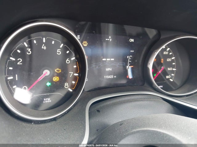 44762575 :رقم المزاد ، 3C4NJCBBXJT344197 vin ، 2018 Jeep Compass Latitude Fwd مزاد بيع