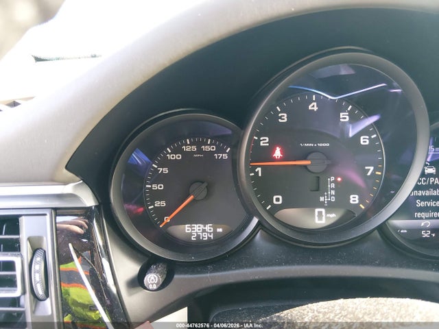 44762576 :رقم المزاد ، WP1AA2A5XKLB04079 vin ، 2019 Porsche Macan مزاد بيع
