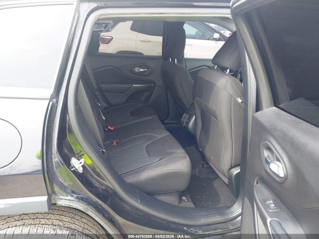 44762589 :رقم المزاد ، 1C4PJLCBXLD577724 vin ، 2020 Jeep Cherokee Latitude Fwd مزاد بيع