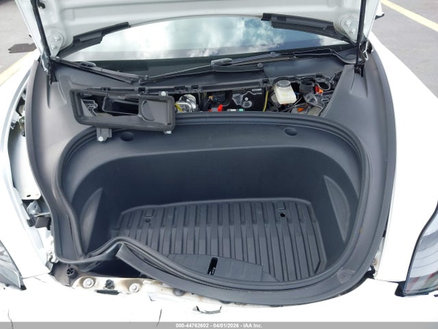 2023 Tesla Model 3 Rear-wheel Drive მანქანა იყიდება აუქციონზე, vin: 5YJ3E1EA5PF600711, აუქციონის ნომერი: 44762602